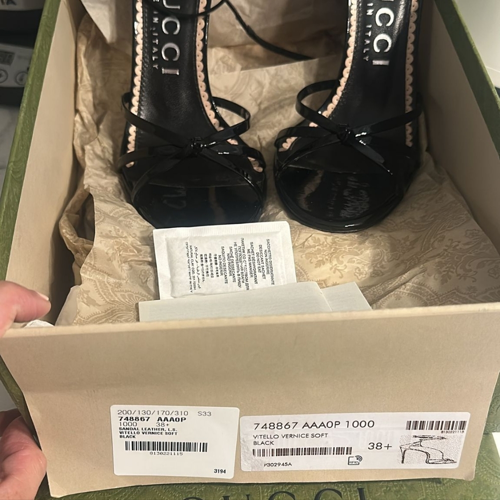 Gucci Black Patent Leather Sandals